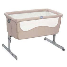 Chicco Next2Me Bedside Crib